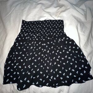 Mossimo supply co- black skirt